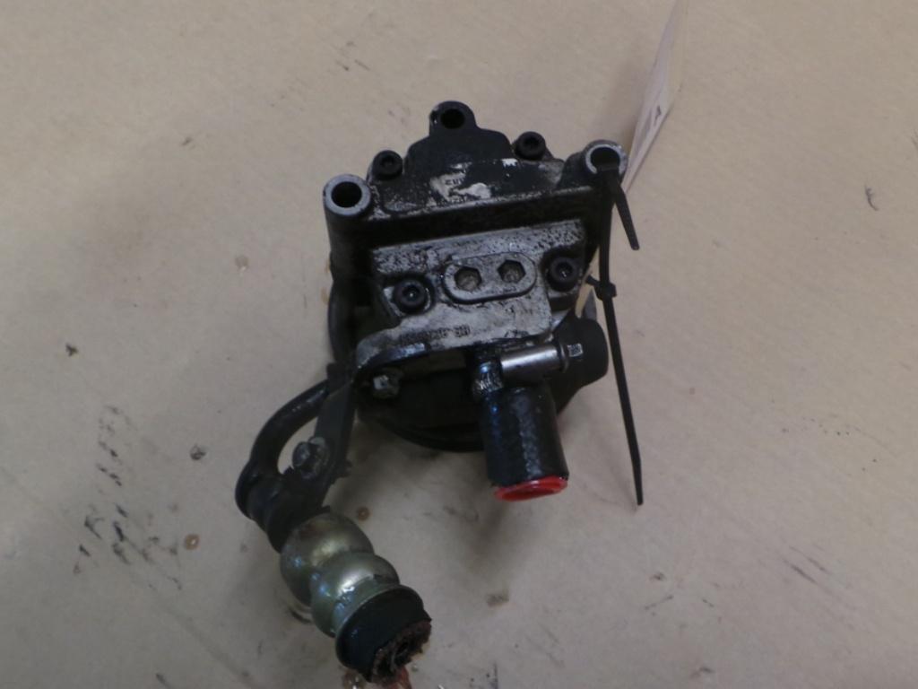 View Auto part Steering Pump Land Rover Freelander 1999