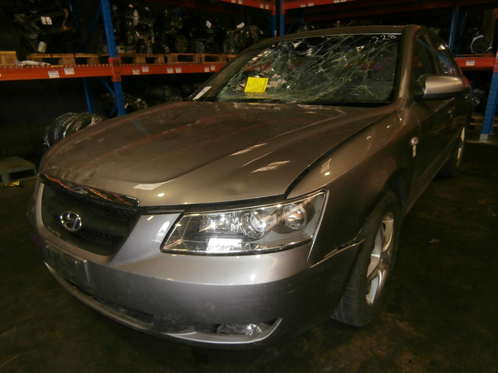 View Auto part Trans/Gearbox Hyundai Sonata 2006