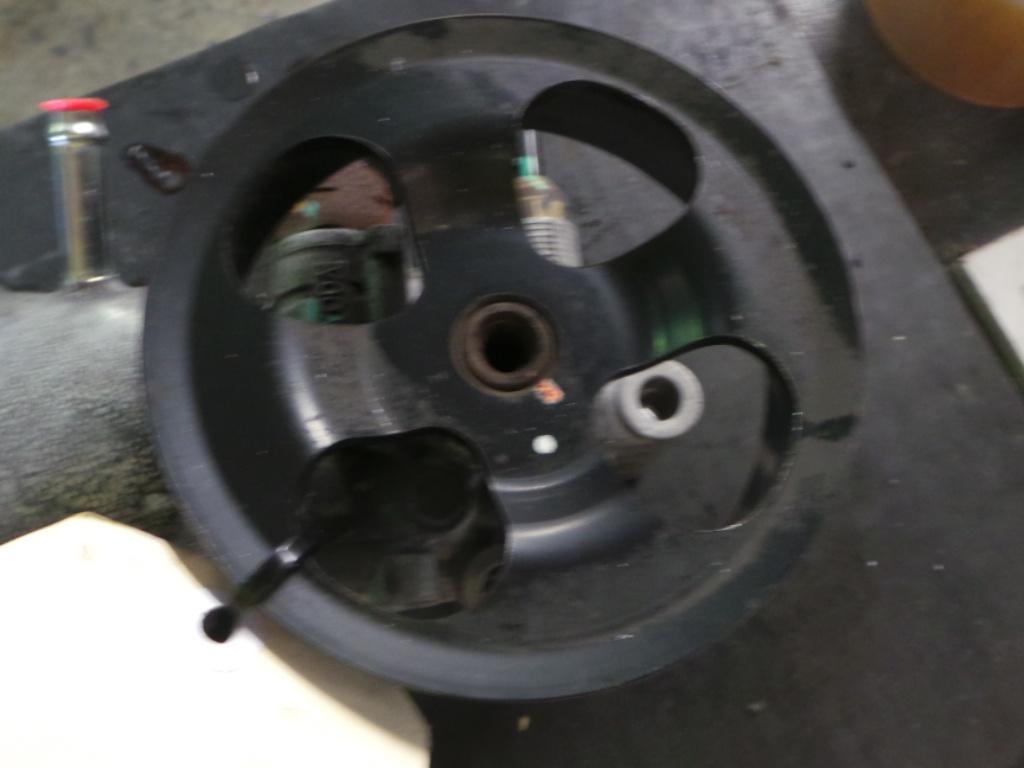 View Auto part Steering Pump Toyota Hilux 2010