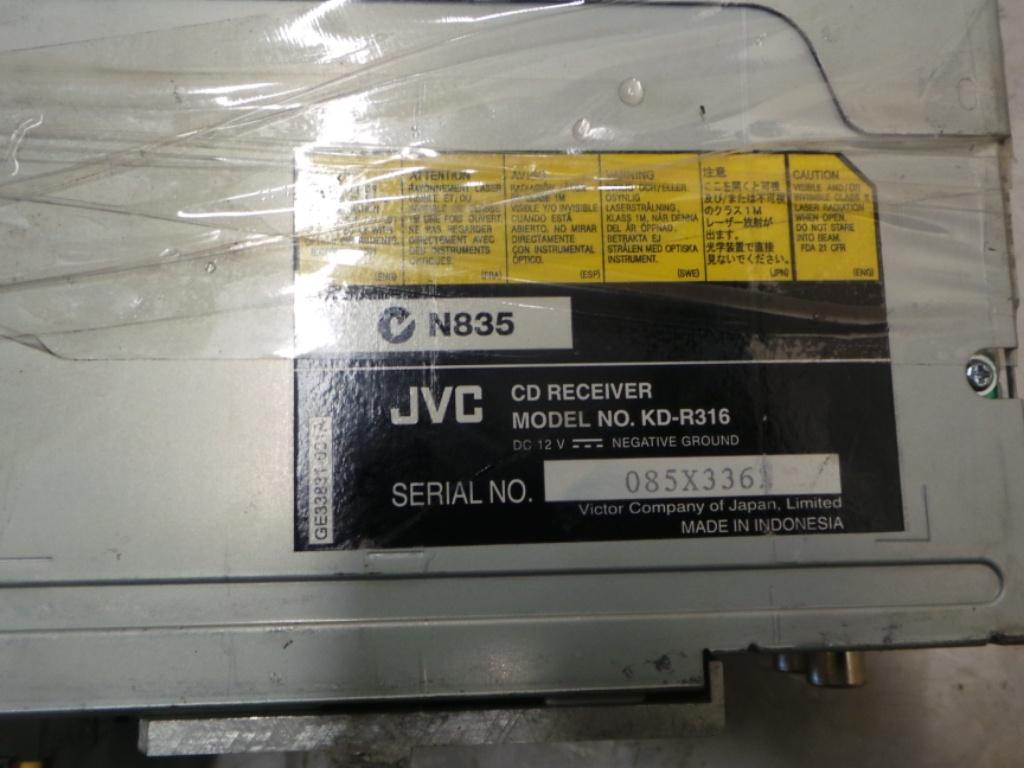 View Auto part Radio/Cd/Dvd/Sat/Tv Ford Courier 2001