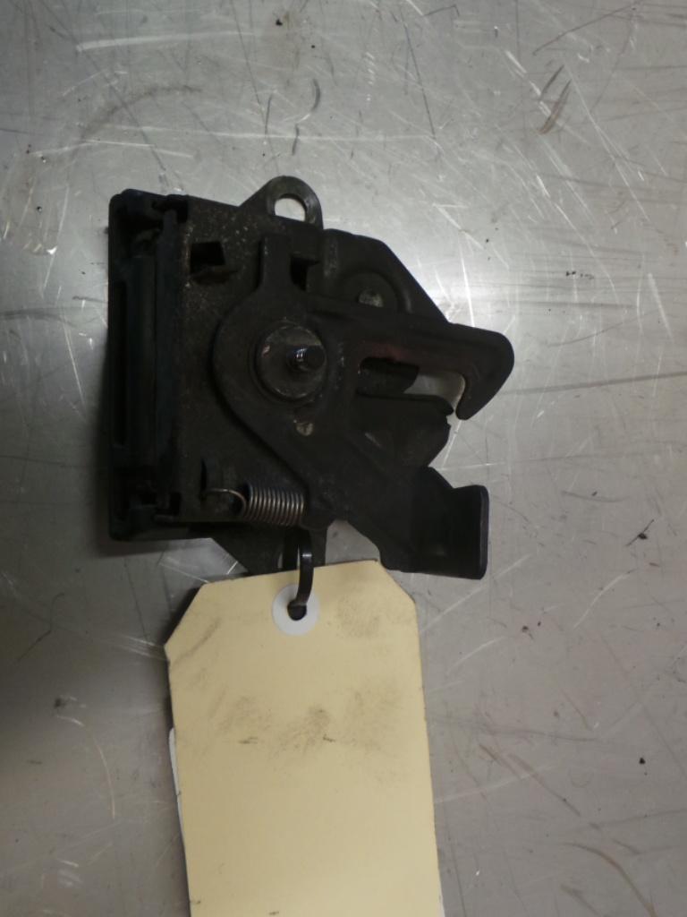 View Auto part Bonnet Lock/Support Mazda 323 2001