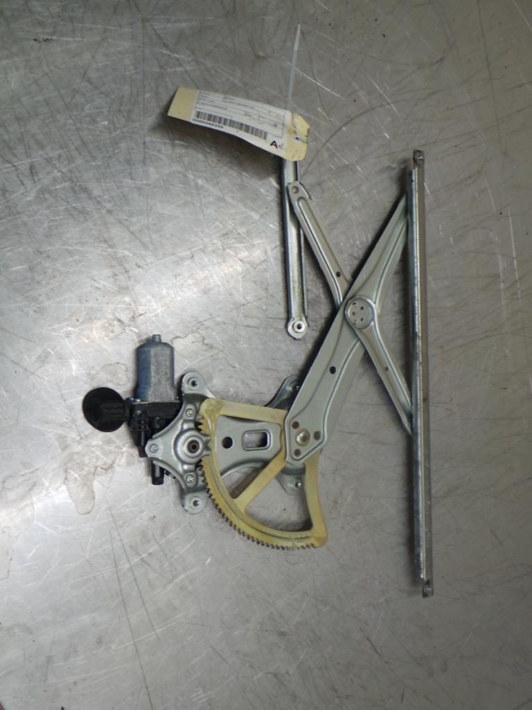 View Auto part Left Front Window Reg/Motor Lexus Rx330 2005