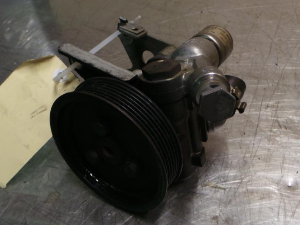 View Auto part Steering Pump Bmw 5 Series 2004