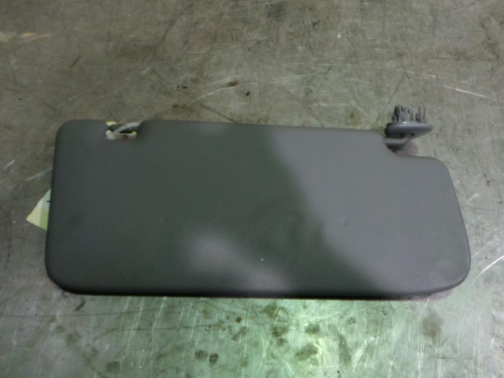 View Auto part Sunvisor Honda Crv 2003