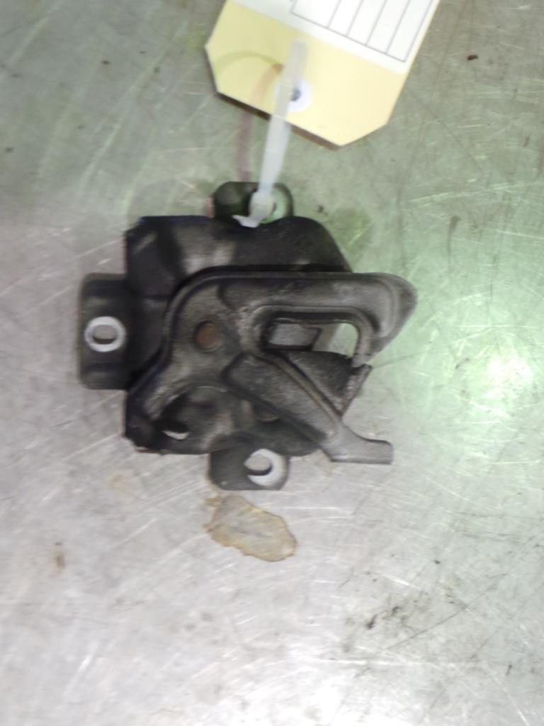 View Auto part Bonnet Lock/Support Suzuki Sx4 2007