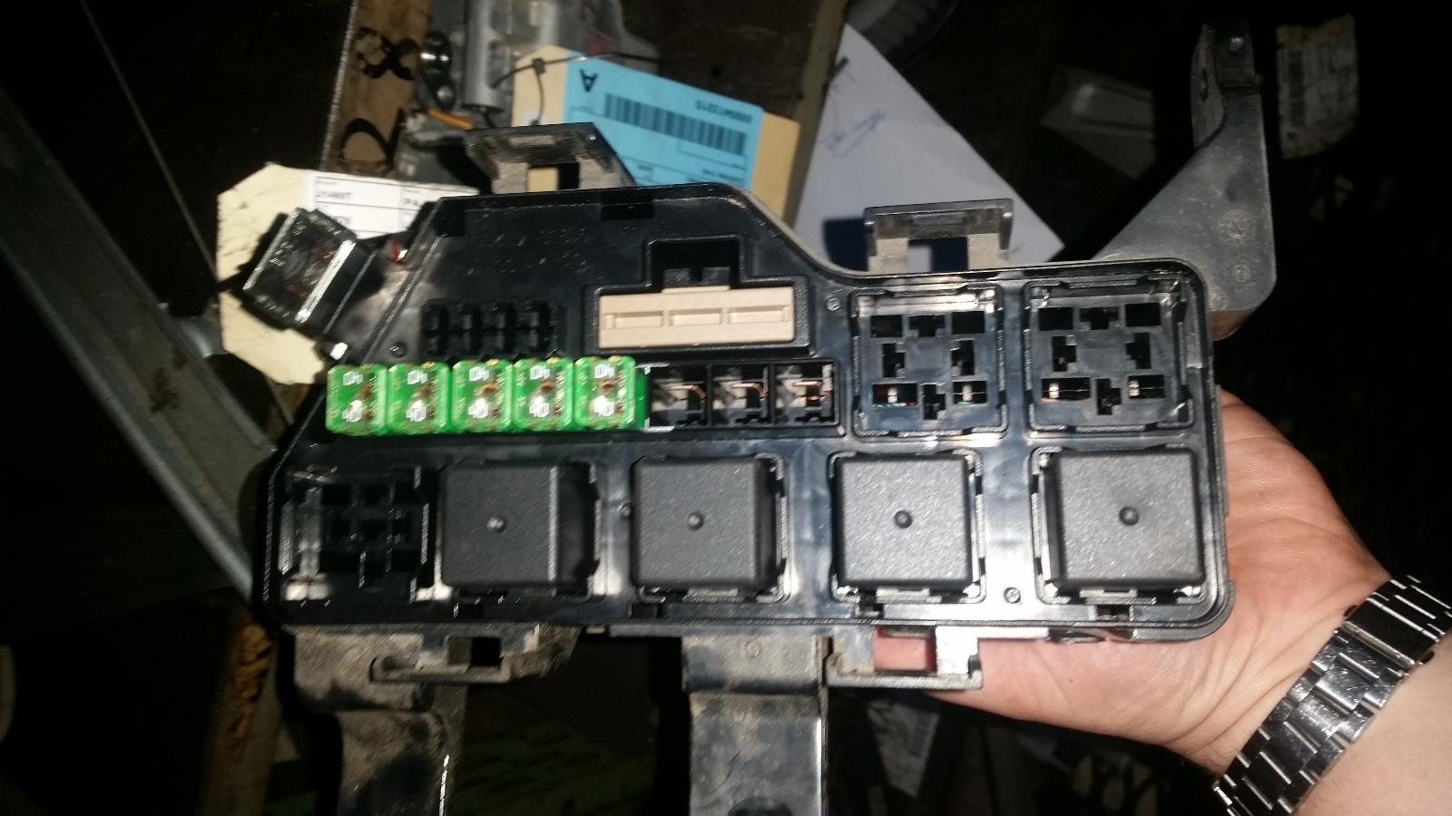 View Auto part Fuse Box Hyundai Iload/imax 2009