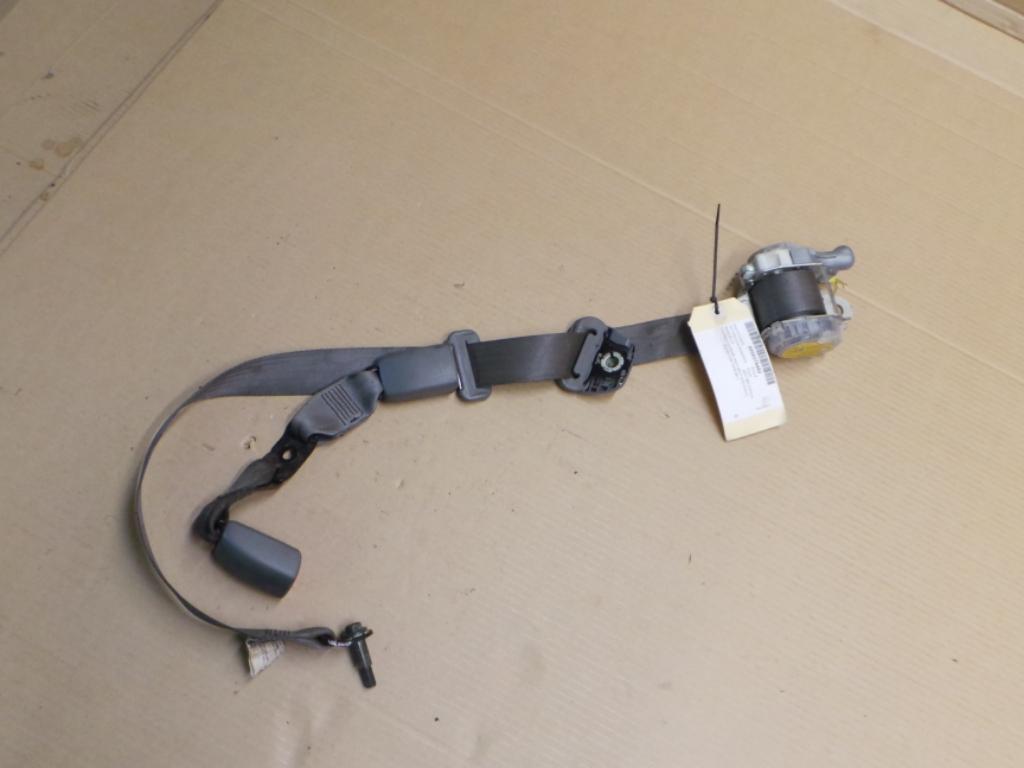 View Auto part Seatbelt/Stalk Toyota Hilux 2006