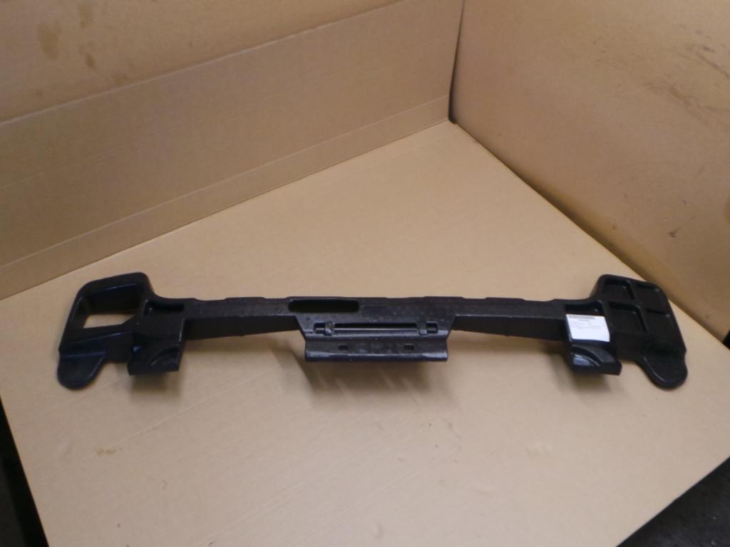 View Auto part R/Bar Bracket/Reinfo Toyota Kluger 2008