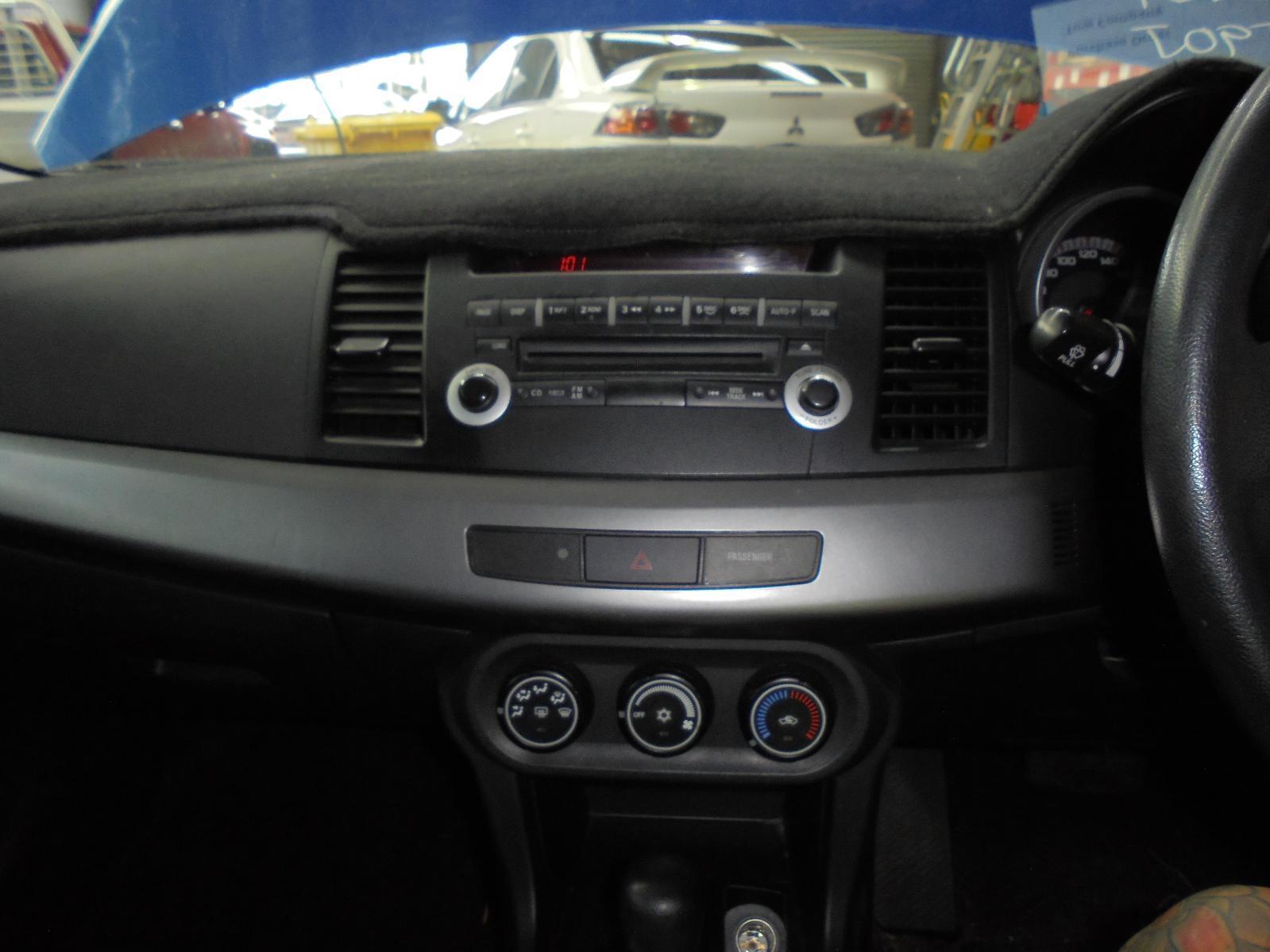 View Auto part Heater/Ac Controls Mitsubishi Lancer 2009