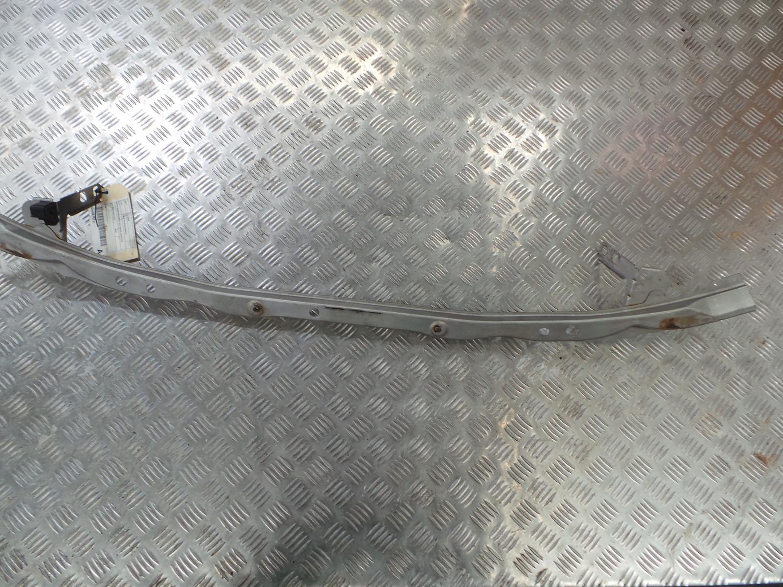 View Auto part F/Bar Reinforc/Brack Nissan Pulsar 2005