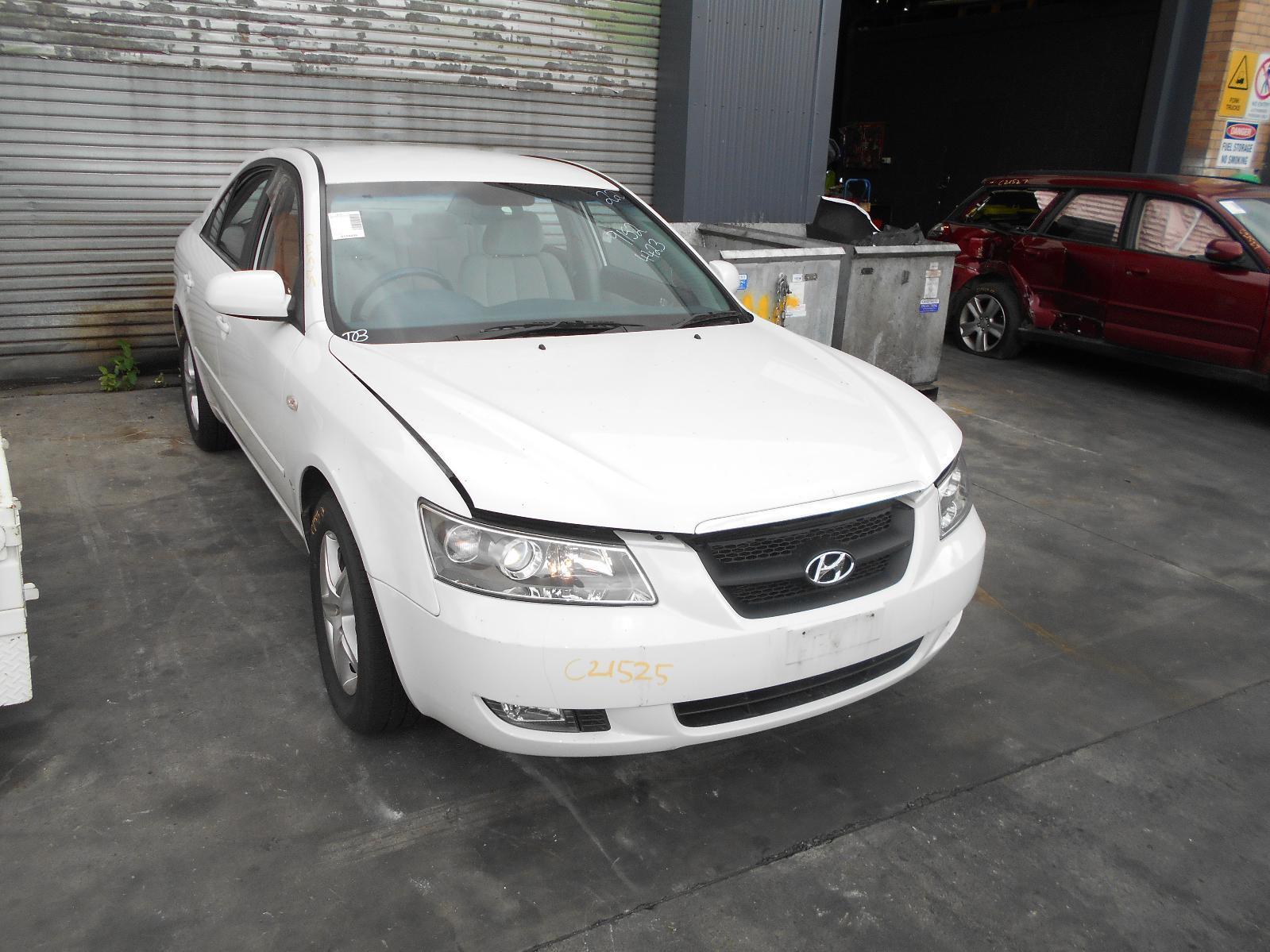 View Auto part Trans/Gearbox Hyundai Sonata 2007
