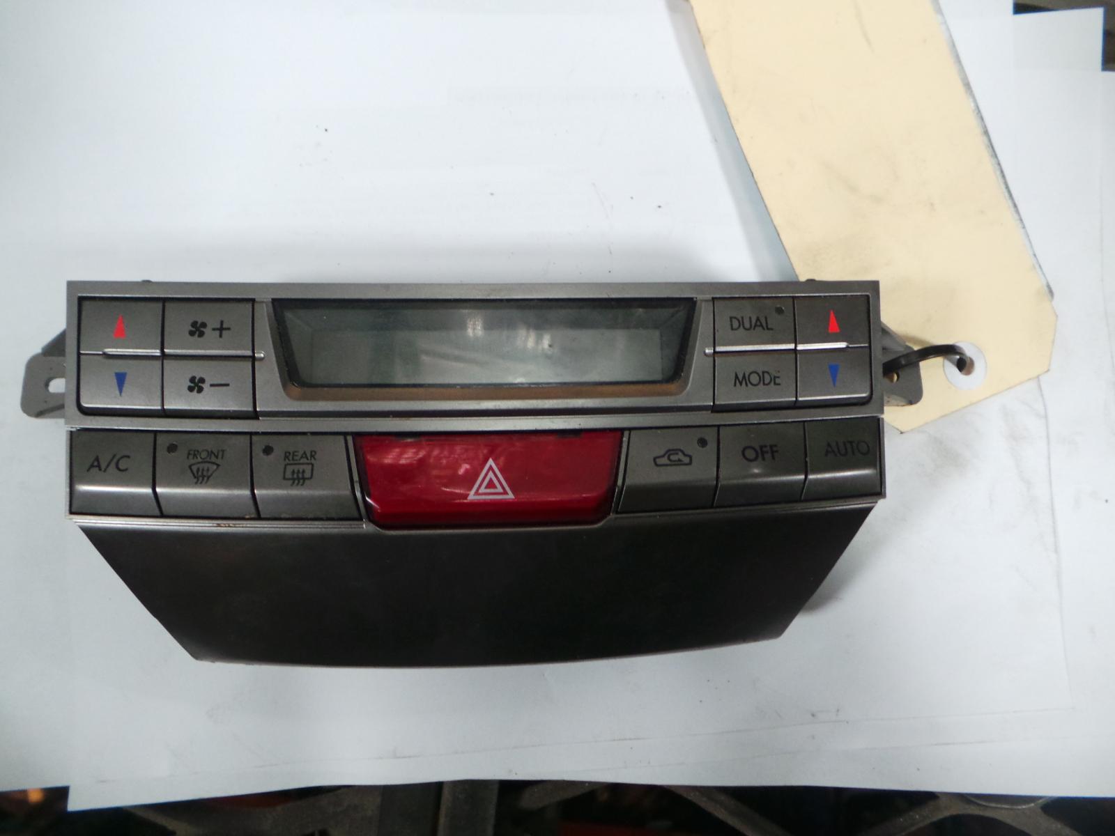 View Auto part Heater/Ac Controls Subaru Liberty 2011