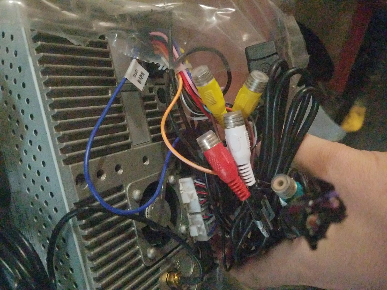 View Auto part Radio/Cd/Dvd/Sat/Tv Mazda Mpv 2005