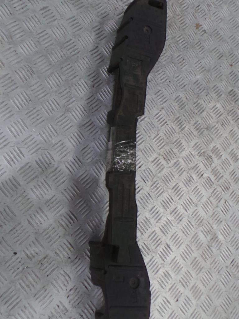 View Auto part R/Bar Bracket/Reinfo Holden Astra 2007