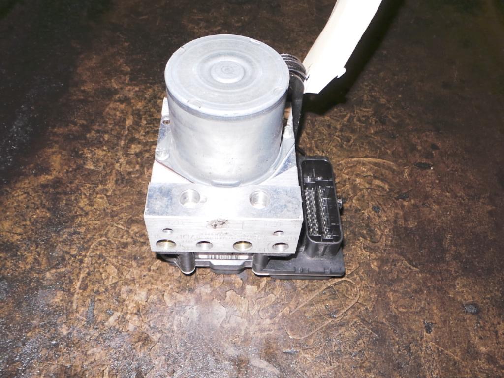 View Auto part Abs Pump/Modulator Audi A4 2009