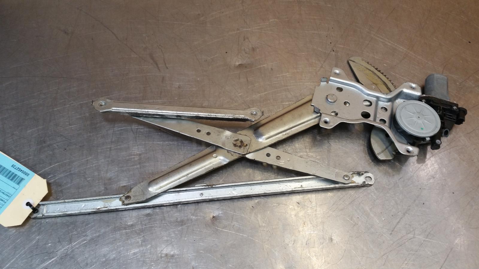 View Auto part Left Front Window Reg/Motor Suzuki Sx4 2009