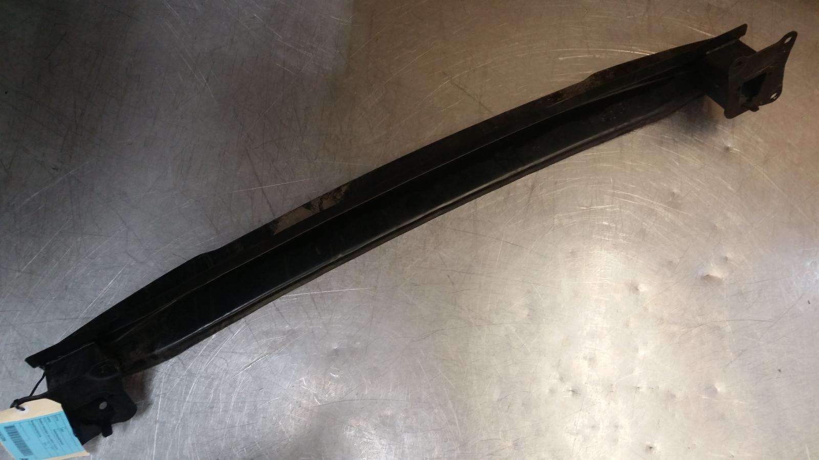 View Auto part R/Bar Bracket/Reinfo Volkswagen Golf 2012