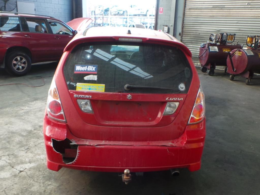 View Auto part Bootlid/Tailgate Suzuki Liana 2005