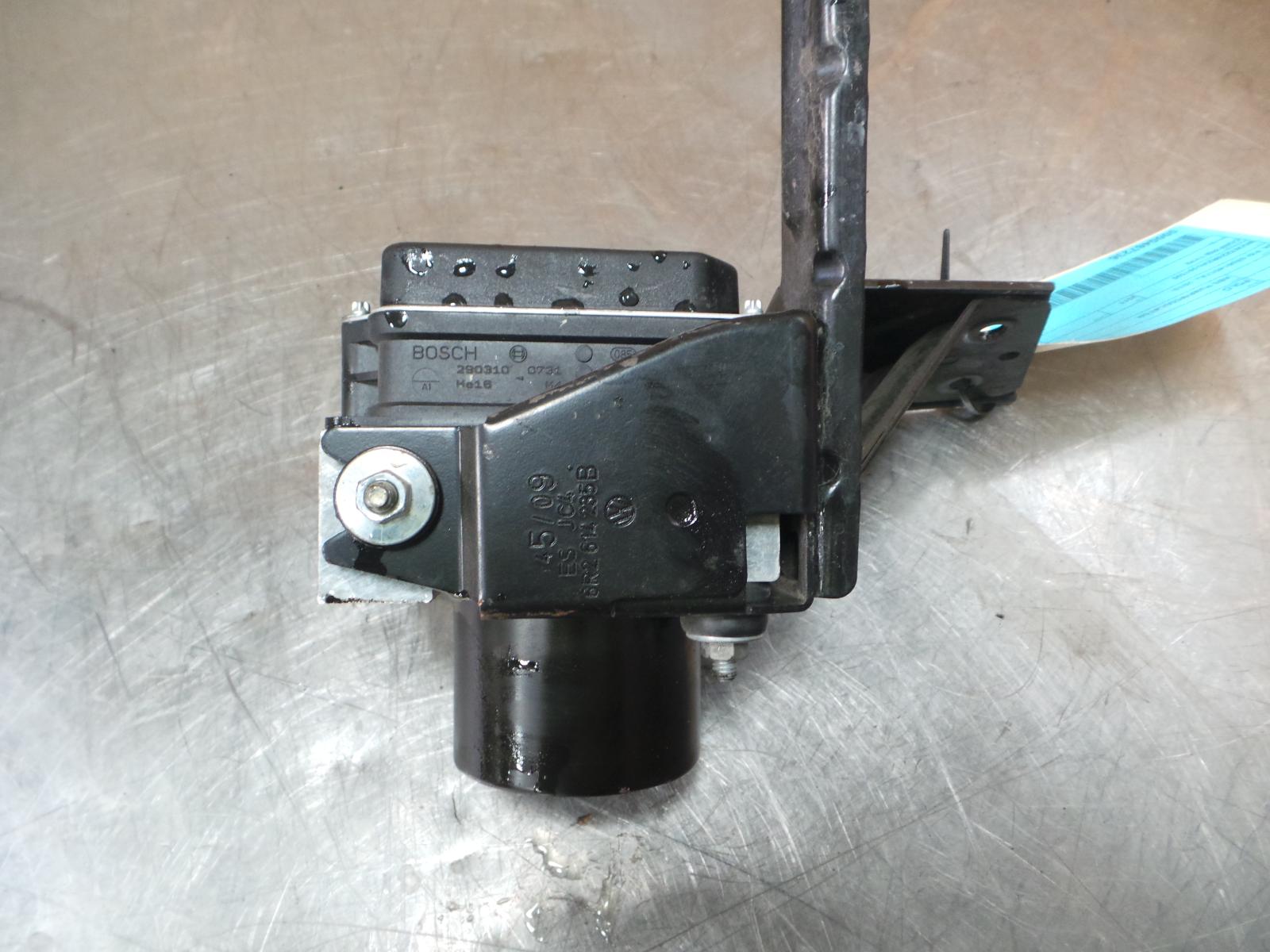 View Auto part Abs Pump/Modulator Volkswagen Polo 2011