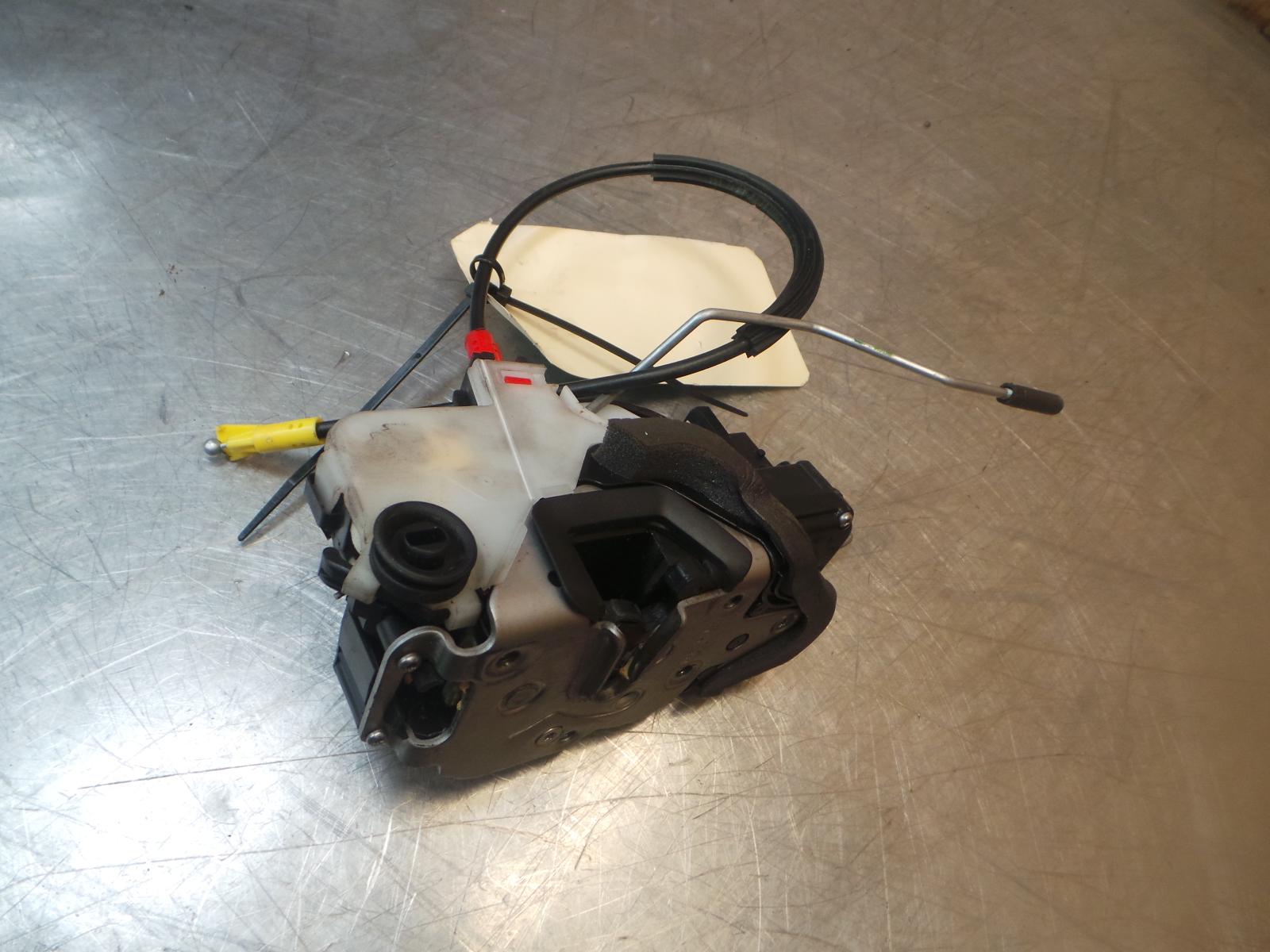 View Auto part Door/Boot/Gate Lock Holden Commodore 2016