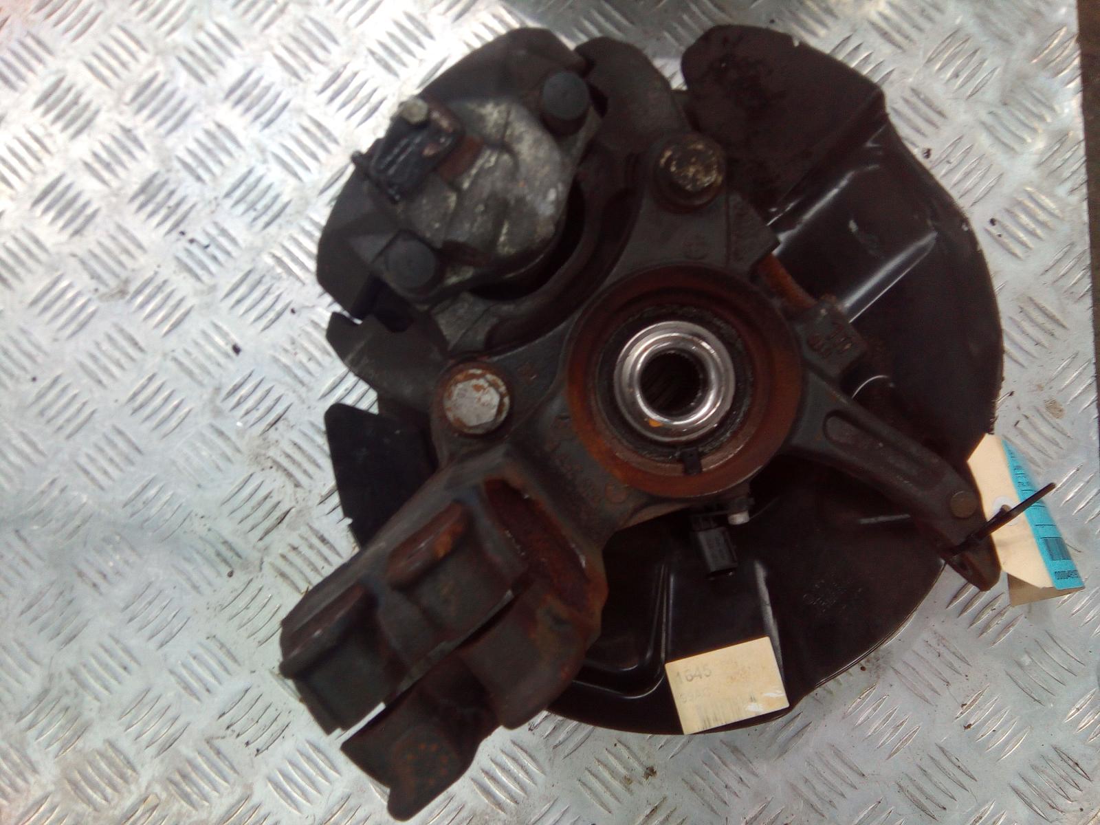 View Auto part Left Front Hub Assembly Volkswagen Transporter 2017
