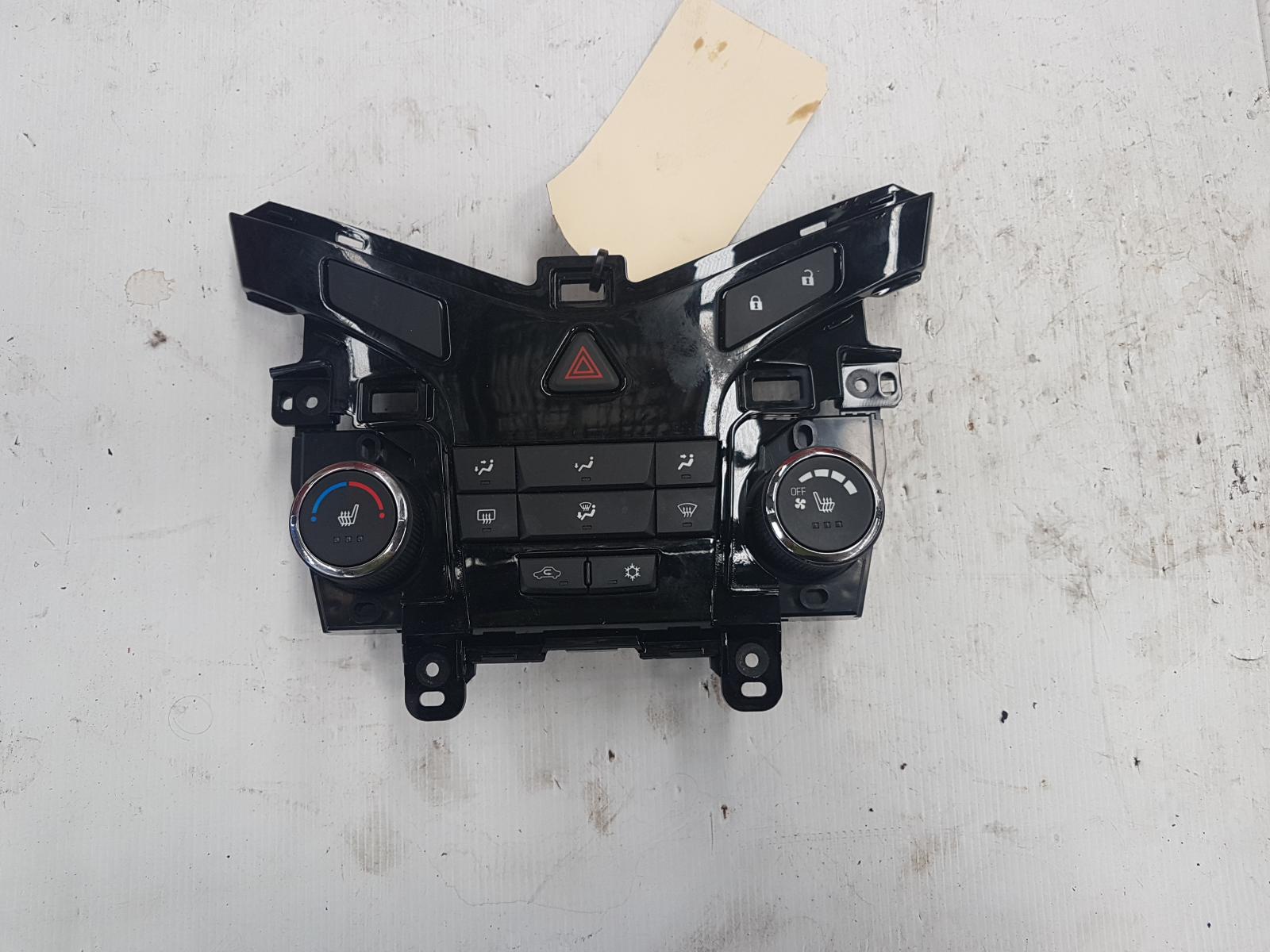 View Auto part Heater/Ac Controls Holden Cruze 2010