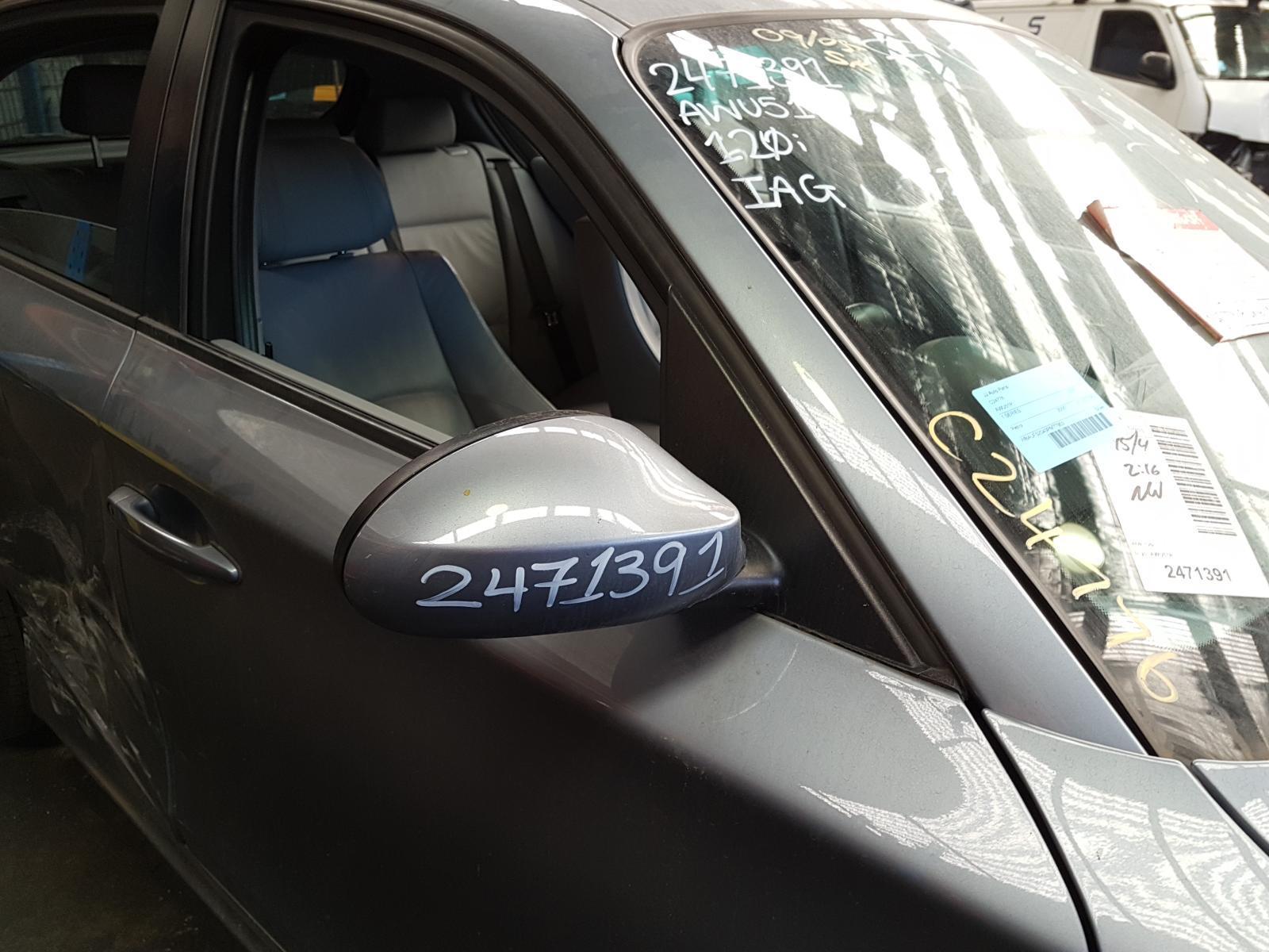 View Auto part Right Door Mirror Bmw 1 Series 2005
