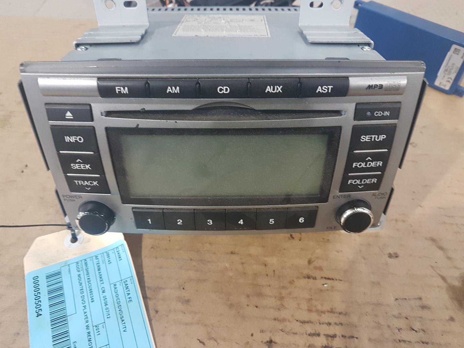 View Auto part Radio/Cd/Dvd/Sat/Tv Hyundai Santa Fe 2011