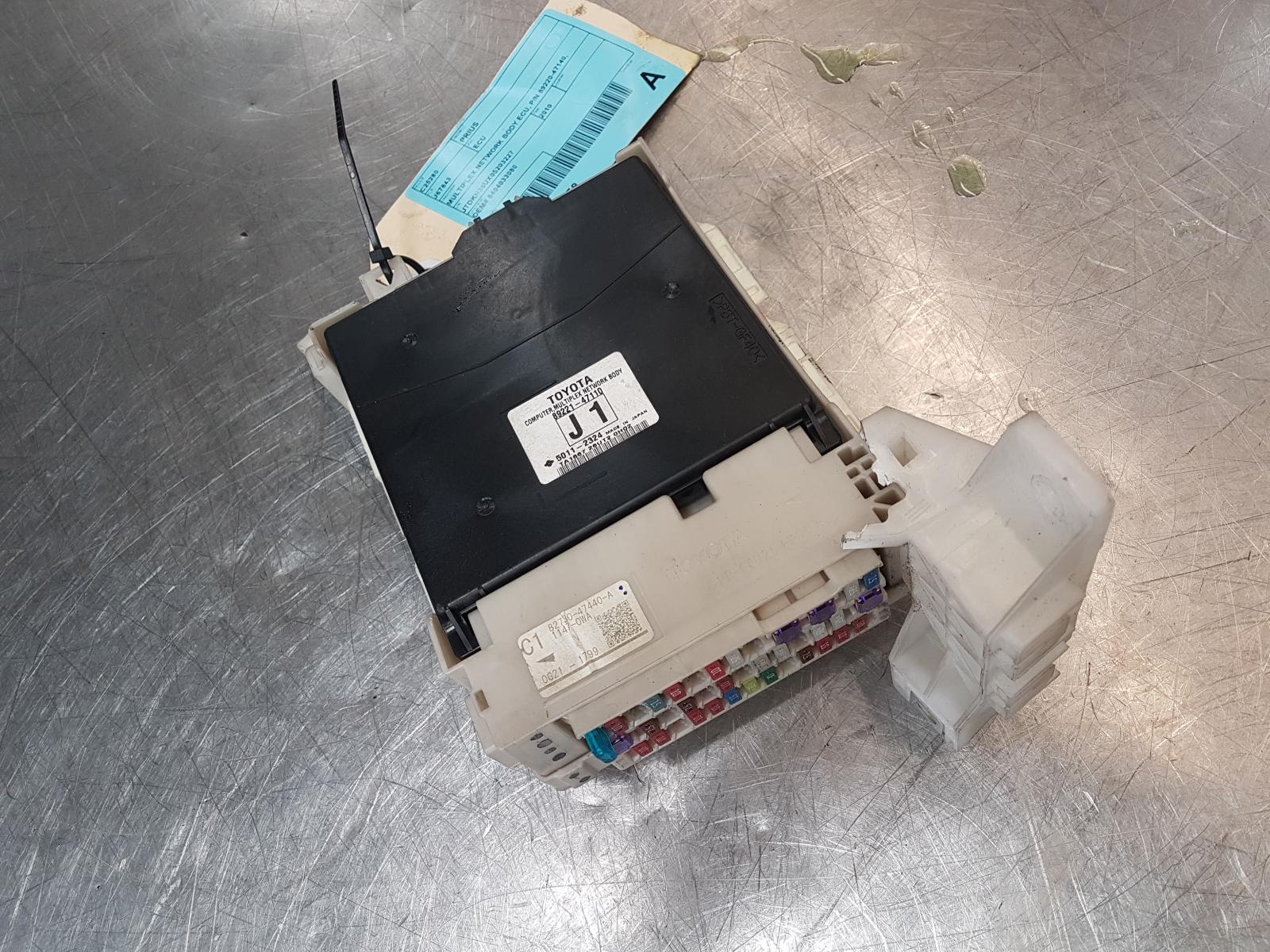 View Auto part Ecu Toyota Prius 2010