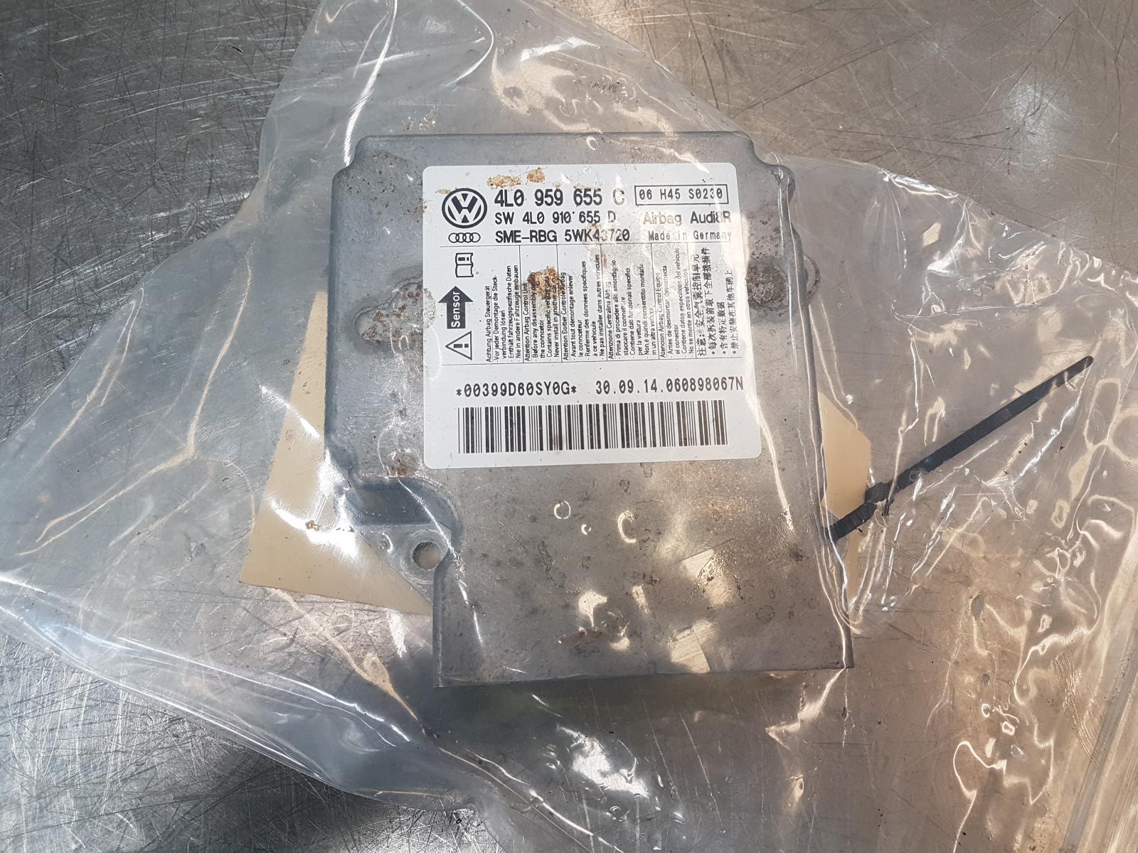 View Auto part Airbag Module/Sensor Audi Q7 2014
