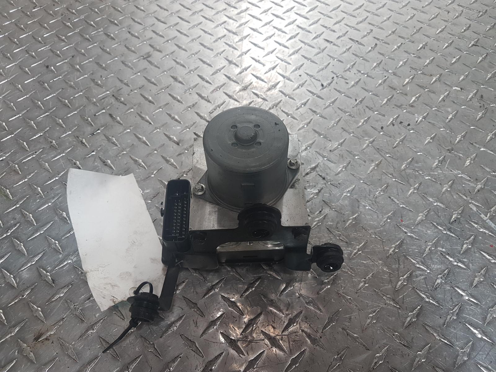 View Auto part Abs Pump/Modulator Audi Q3 2013