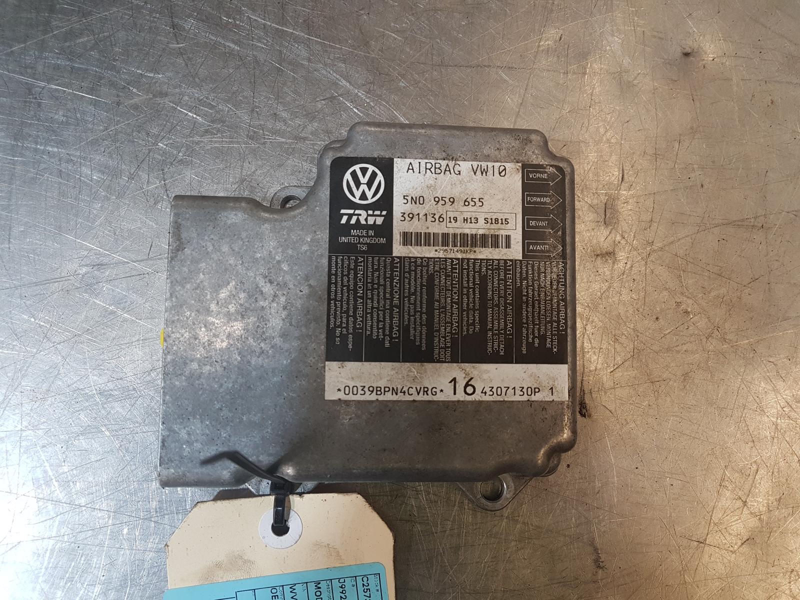 View Auto part Airbag Module/Sensor Volkswagen Passat 2007