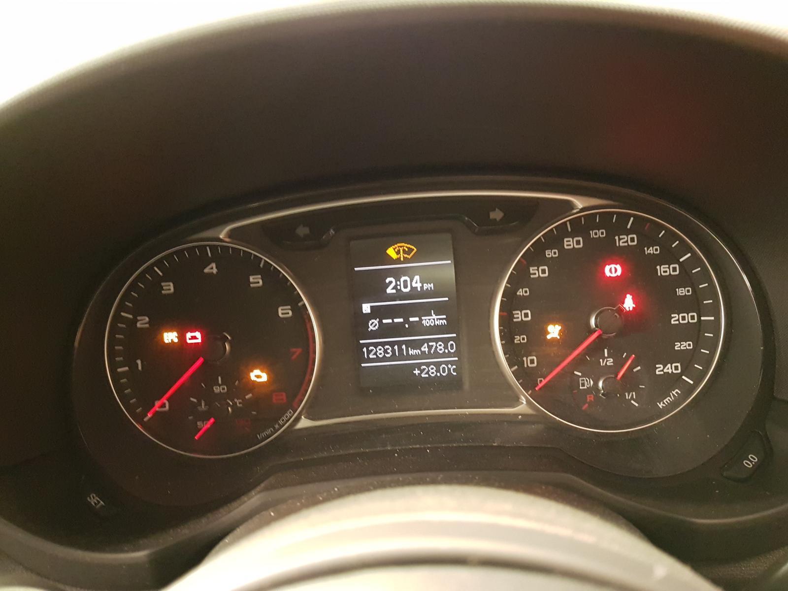 View Auto part Instrument Cluster Audi A1 2010