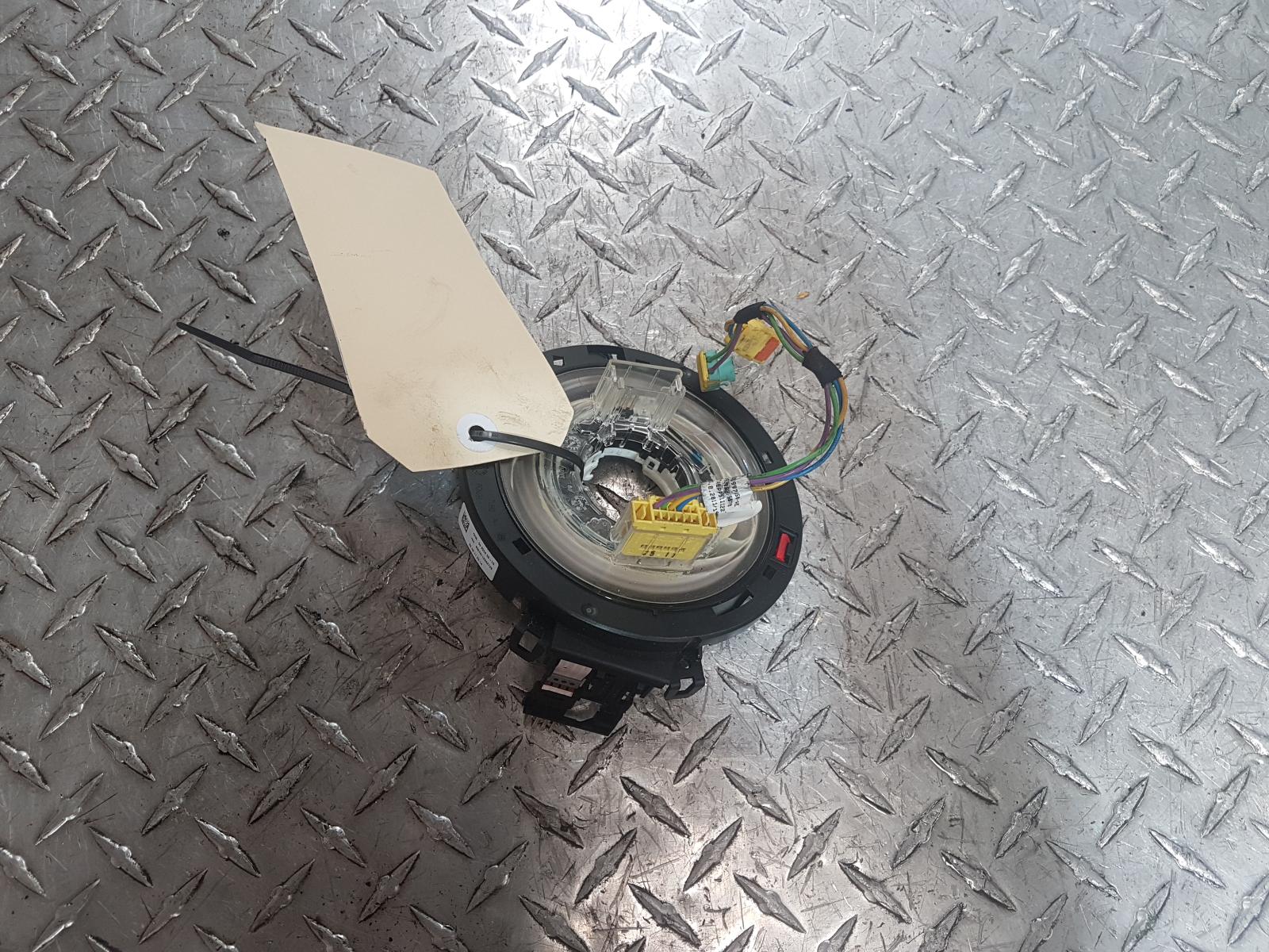 View Auto part Airbag Module/Sensor Mercedes C Class 2011