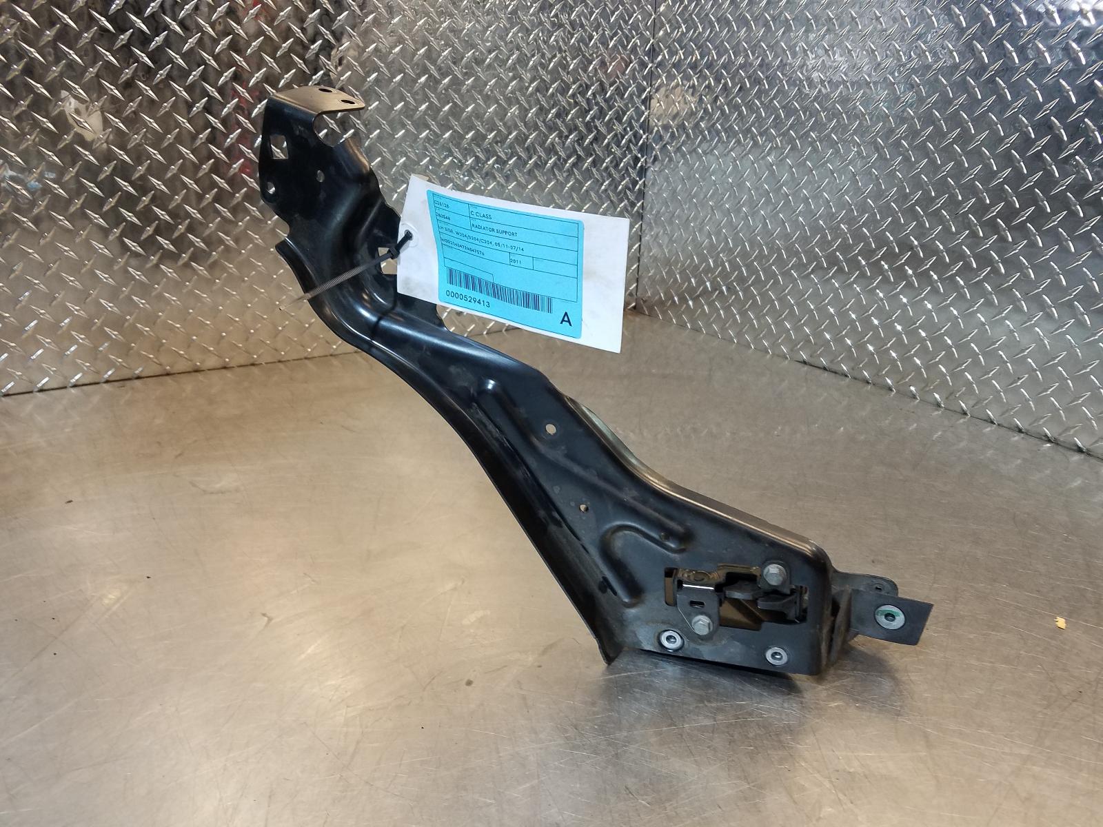 View Auto part Radiator Support Mercedes C Class 2011