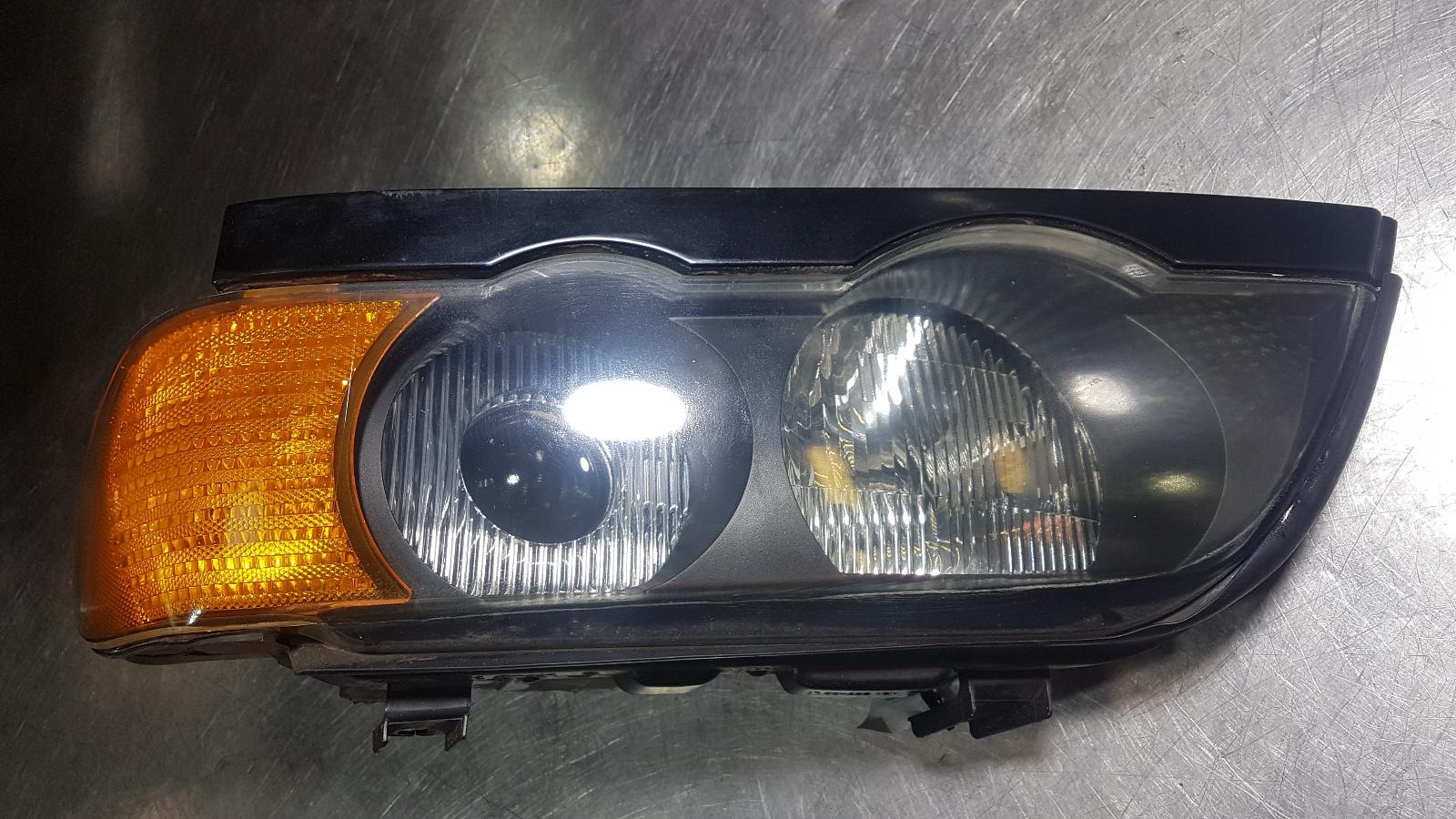 View Auto part Left Headlamp Bmw X5 2002