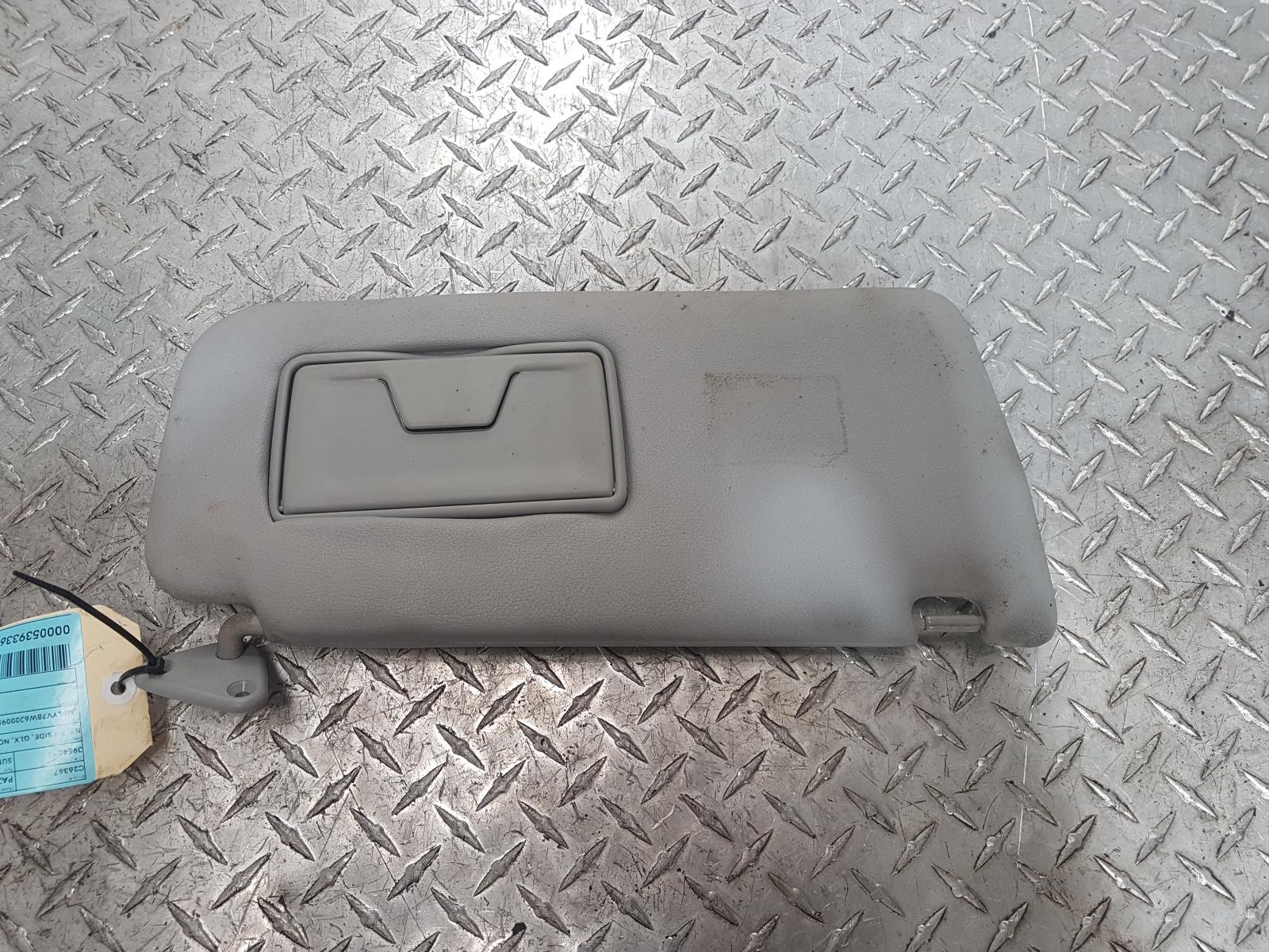 View Auto part Sunvisor Mitsubishi Pajero 2005