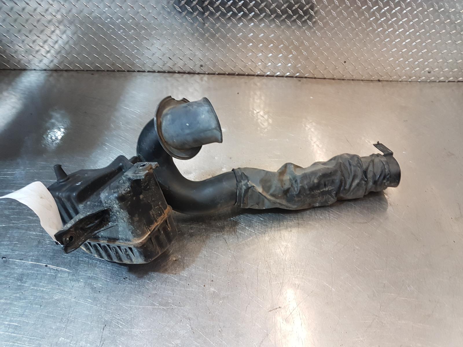 View Auto part Air Cleaner/Box Holden Captiva 2007