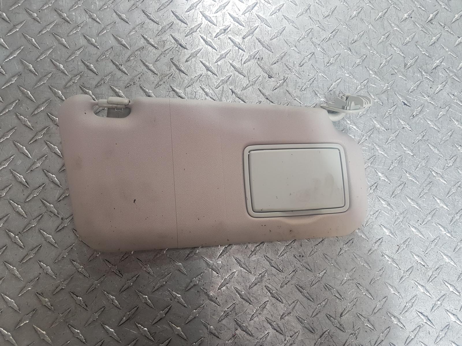 View Auto part Sunvisor Mazda 2 2010