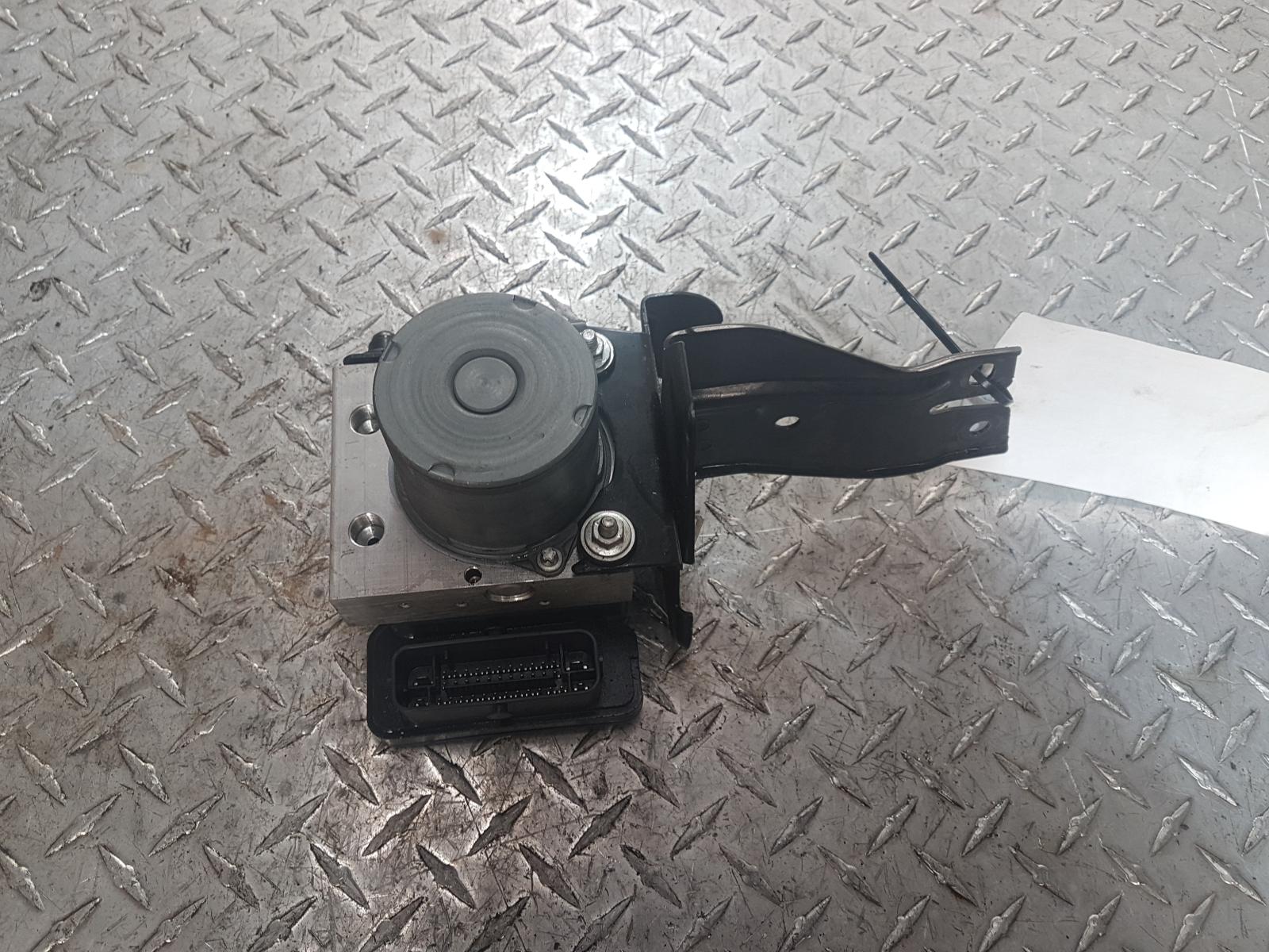 View Auto part Abs Pump/Modulator Volkswagen Polo 2015
