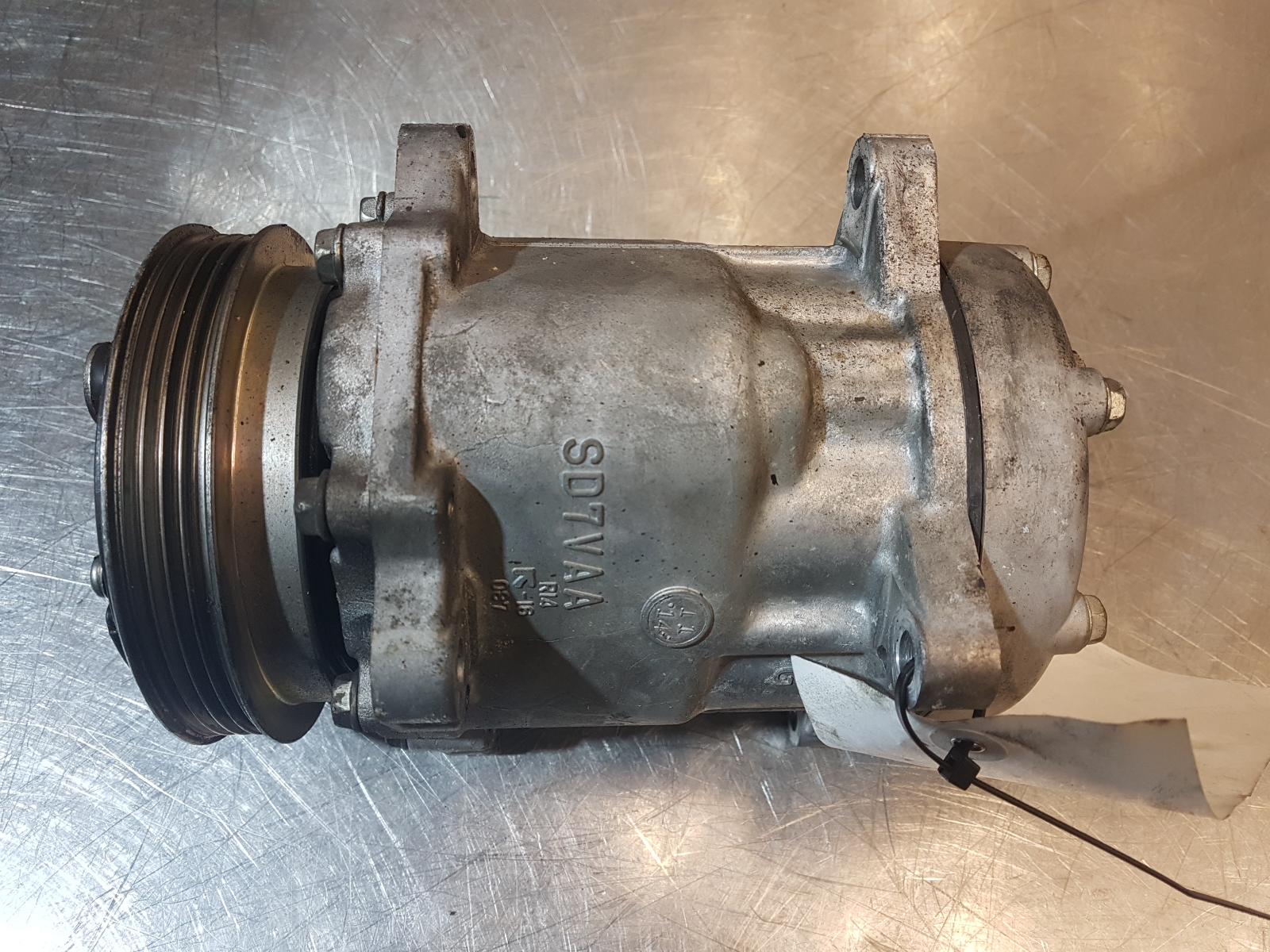 View Auto part A/C Compressor Great Wall X200/x240 2012
