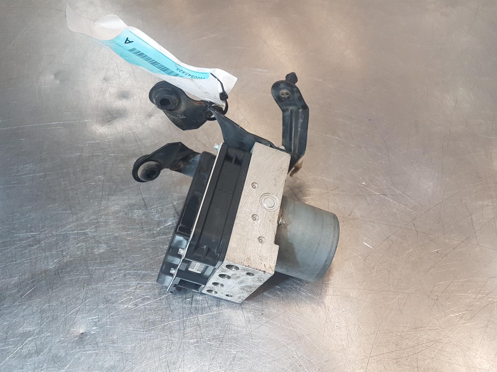 View Auto part Abs Pump/Modulator Ford Transit 2013