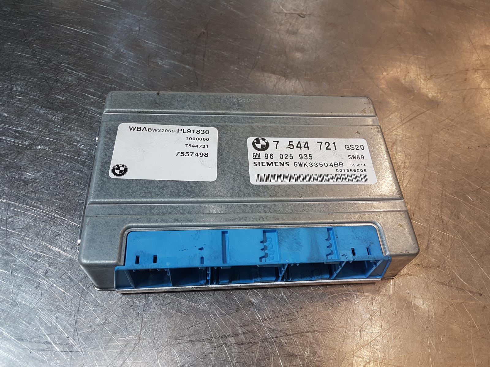 View Auto part Ecu Bmw 3 Series 2004