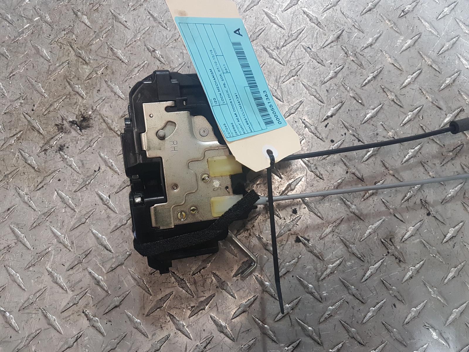 View Auto part Door/Boot/Gate Lock Hyundai I20 2011