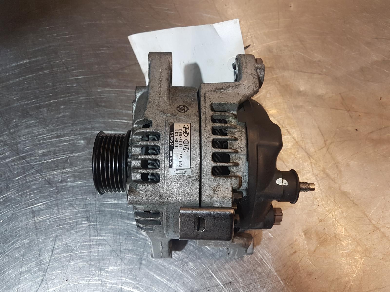 View Auto part Alternator Hyundai Santa Fe 2017