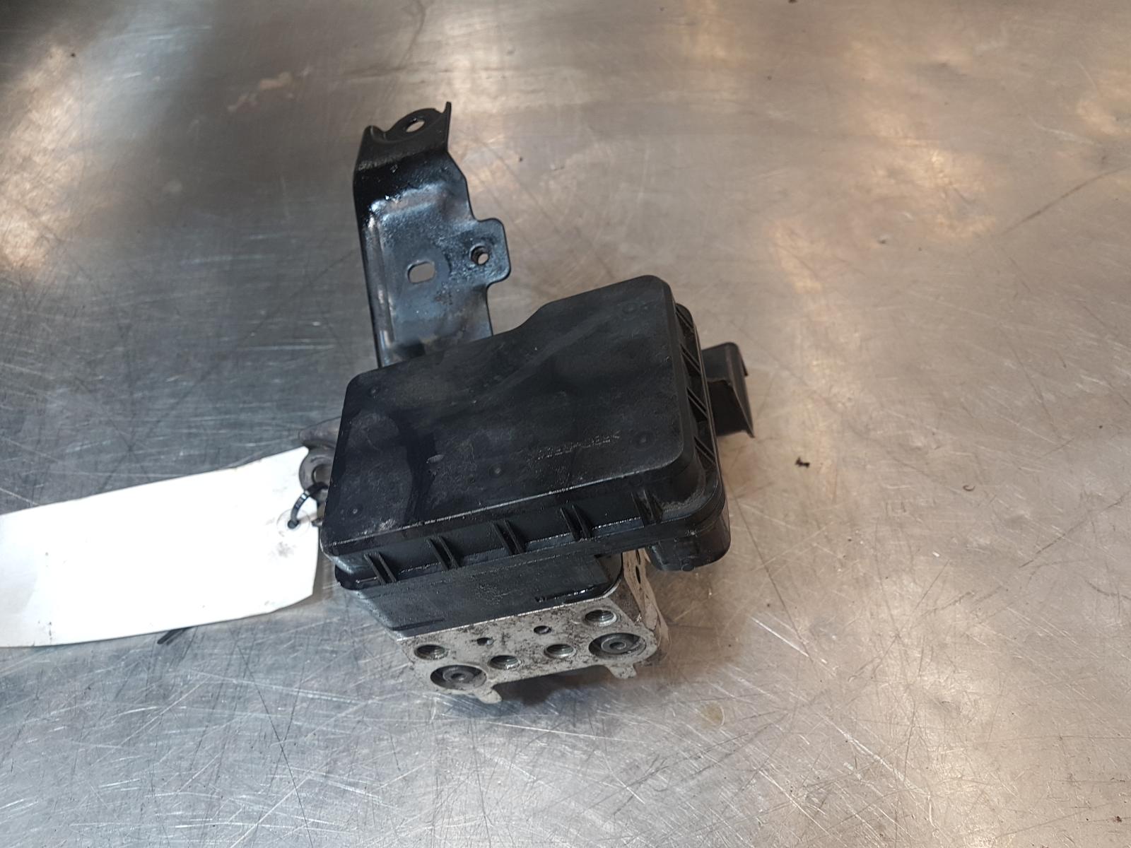 View Auto part Abs Pump/Modulator Toyota Avensis 2008