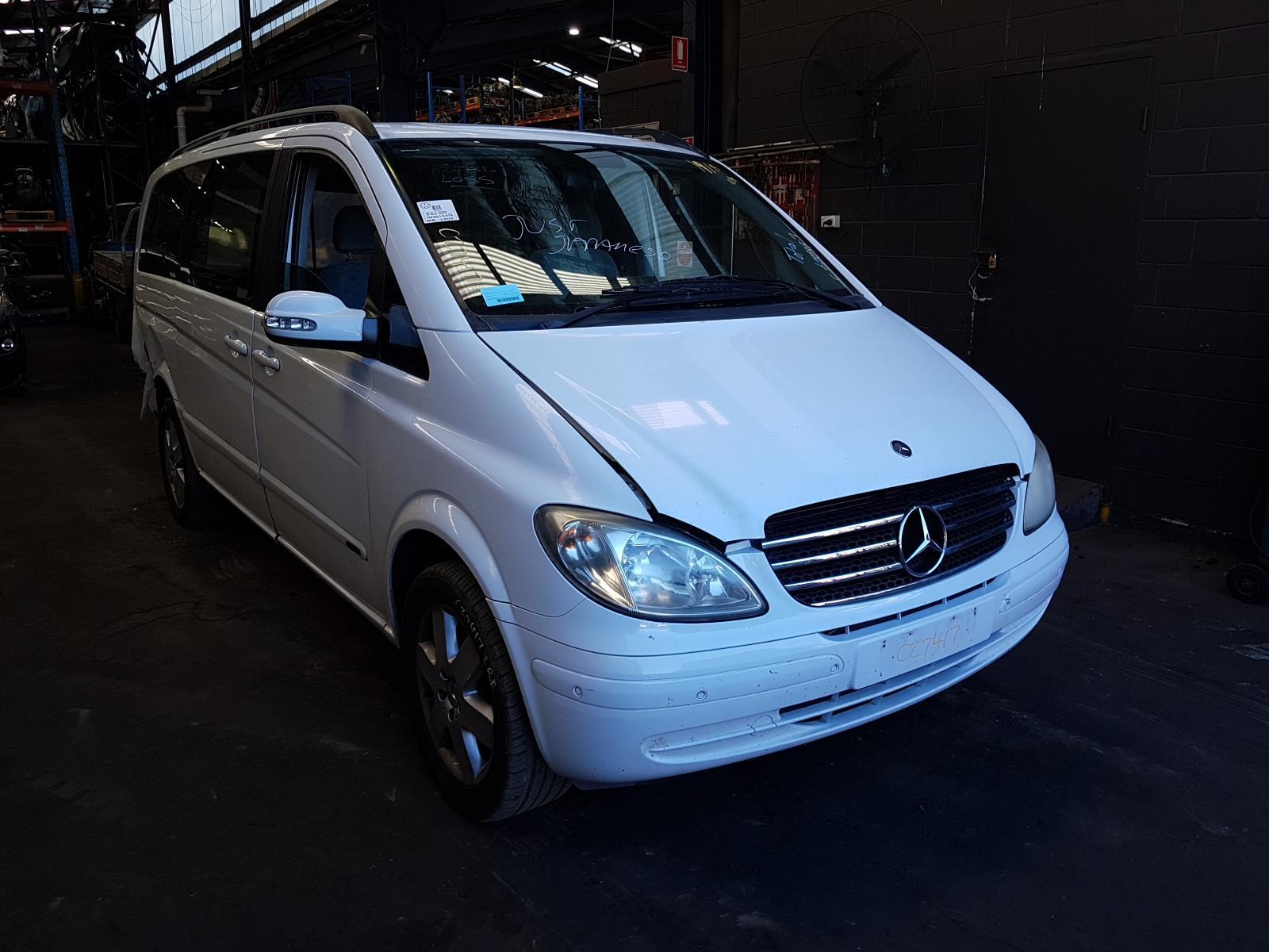 View Auto part Right Guard Mercedes Viano 2006