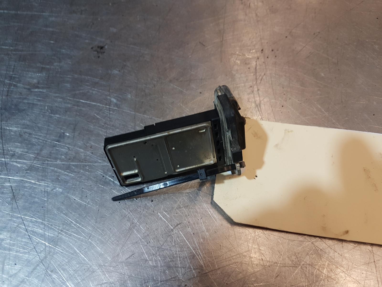 View Auto part Air Flow Meter Toyota Landcruiser 2008