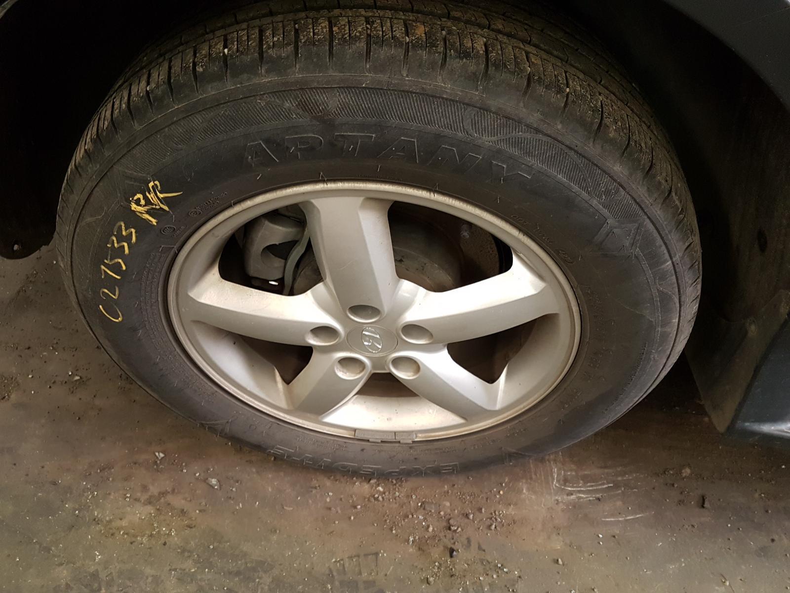 View Auto part Wheel Mag Hyundai Santa Fe 2008