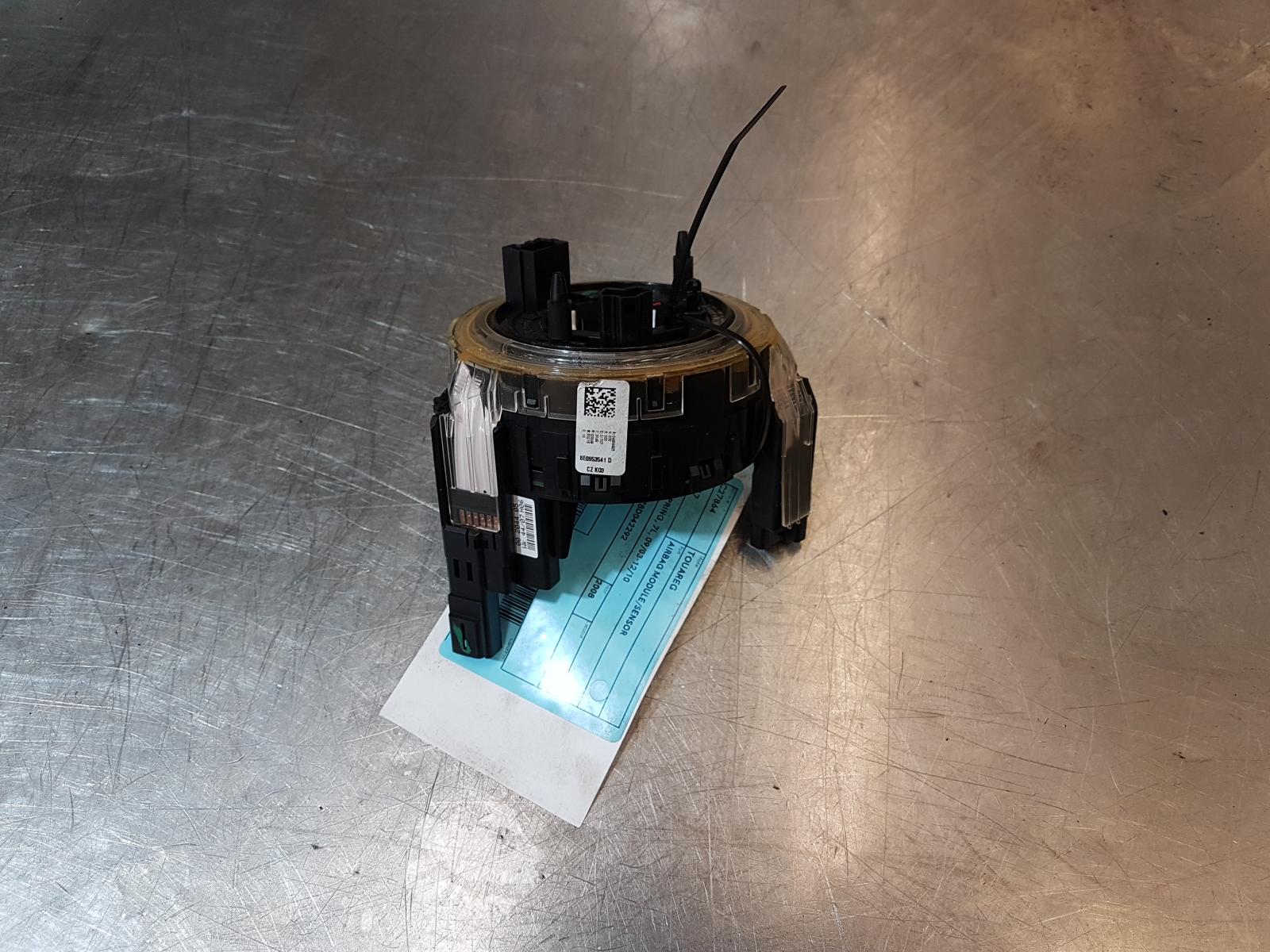 View Auto part Airbag Module/Sensor Volkswagen Touareg 2008